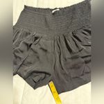 Mittoshop  Elegant Black Wide Leg Shorts That Appear As A Skirt. Photo 7