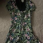 Francesca's Francesca’s Romper Floral Photo 0