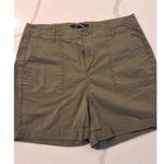 Stitch Star Size 10 Army Green Front And Back Pocket Womens Shorts Photo 0