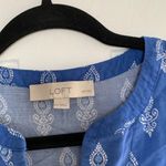 Tank Top Floral High Neck Closure Size Xs Petite Blue White Paisley loft Photo 2