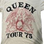 Hollister Oversized Queen Graphic Tee in Natural, Sz S Photo 9