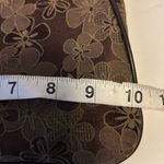 CREATIVE MEMORIES BRAND… BROWN FLORAL QUILTED BAG ADJUSTABLE STRAP
ZIP POCKETS Photo 7