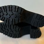 Andre Assous Milla Shoes Womens 8 Black Leather Side Zip Lug Sole Ankle Bootie Photo 4