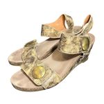TAOS CAROUSEL‎ 2 Metallic Multi Taupe Womens Size 38 US 7 Photo 1