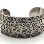 Premier Designs Women's Wide Intricate Etched Silvertone Cuff Bracelet Photo 0