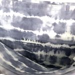 Athleta  elation II printed capri gray white tie dye striped ombre yoga legging Photo 7
