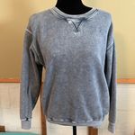 Aritzia TNA The Oversized Crew Photo 8