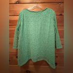 Alfred Dunner  M popcorn knit sequin pullover top with keyhole opening. Photo 5