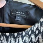 Tahari Taupe Pencil Skirt Dress Sleeveless Printed Womens Size 8 Wear to… Photo 4