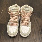 Nike Woman’s Air Jordan 1 Retro High OG ‘Seafoam’ Photo 1