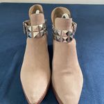 Steve Madden Zenna Taupe Leather Ankle Boots w/Silver Studs size 9.5M Photo 5