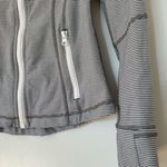 Lululemon  Define Jacket Tonka Stripe Heathered Slate White Womens 6 Athletic Photo 5