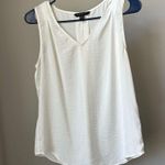 Banana Republic creamy office wear satin sleeveless blouse size small Photo 9