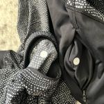 Lululemon Define Jacket and Speed Wunder Tight Bundle Photo 7