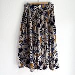 Ann Mashburn  Pleated Wrap Maxi Skirt Floral White Navy Sz Small Photo 3