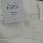 Croft & Barrow Mid Rise Crop Eyelet Floral Hem Denim White Pants NWT Photo 4