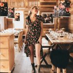 Umgee  Floral Print Short Sleeve Button Up V-Neck Midi Dress with‎ Crochet Trim Photo 1