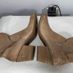 Sofft NWOB Chantey Italian Leather Tan Booties Boots (size 8.5) Photo 4