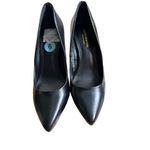 Andrew Marc SZ 6 New York Racee Faux Leather Stylist Almond Toe Heels Black Photo 2
