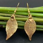 Unsigned Gold Photo 0