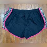 Sporto  Elegant Black Apparel Photo 4