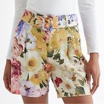 EXPRESS Stylist Floral High Waisted with Belt Shorts Size 14 Photo 0