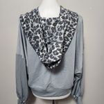 Zenana Outfitters pale gray leopard accent balloon sleeve terrycloth hoodie size xl Photo 4