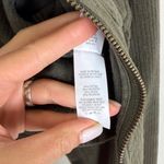 Aerie ‘Groove On’ velour Corduroy Cropped Streetwear Jacket Olive Green Small Photo 3