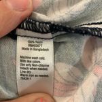 a.n.a  plus size woman floral top size 2X tropical off shoulder super cute Photo 4