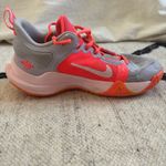 Nike Basketball/Volleyball Court Shoes Photo 4