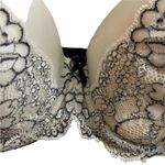 Victoria's Secret Victoria’s Secret Dream Angels Lined Demi Bra Photo 1