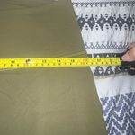 Lululemon  Bronze Green Super‎ High-Rise Groove pant, size 10 Photo 2