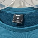 Nike Therma Fleece Women Medium Teal Blue Pocket Crewneck Sweatshirt Color block Photo 2