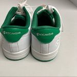 Rocawear ,‎ women’s Athletic Shoes Size 7, white & green, Style #: Henry Lo Photo 7