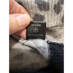 360 Cashmere  Leopard Animal Print Pullover Sweater V Neck Cozy Soft READ Photo 8