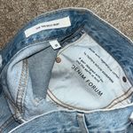 Aritzia Denim Forum the 90s Ricci Skirt size 25 Photo 3