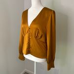 J.Crew  burnt orange v-neck button up long sleeve top size 4 Photo 2