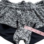 Lululemon Reversible Surf Short II Mini In Ripple White Seal Grey/Black Size 10 Photo 11