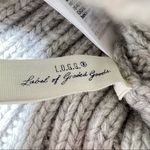 H&M Light Gray Knit Faux Fur Pom Pom Beanie Photo 5