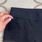 American Giant Women's Ponte Kick Flare Pant Pull on ankle pants, size 8 Black Photo 4