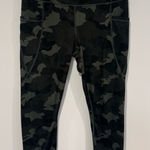 Active Life Green‎ Camo  pocket leggings Photo 0