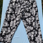 Allison Taylor  Capri Crop Pants 100%‎ Silk Black White Floral Print Side Zip 14 Photo 0
