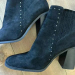 Forever 21 NWT Studded Ankle Boots Booties Black Faux Suede Sz 9 Photo 3