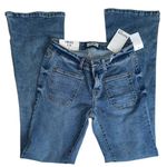 Kensie NWT jeans womens size 2/26 the tessa low rise bootcut/flare medium wash Photo 6