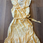 LC Lauren Conrad Lauren Conrad Light Yellow dress Photo 0