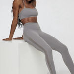 Vuori Hot Mesh Leggings Smoke Gray Photo 0