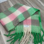Bloomingdale’s multicolored buttery soft large scarf NEW Green Photo 2