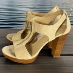 MICHAEL Michael Kors Womens Berkley Tan Dress Sandals SIZE 7 Medium Suede Photo 0