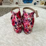 Serra  floral block heels size 7.5 Photo 4
