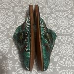 Kenneth Cole Reaction Green Floral Embellished Mules Size 11 Photo 3